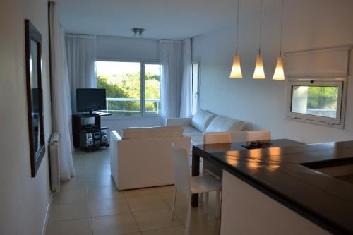 一卧室公寓（3名成人+1名小童）