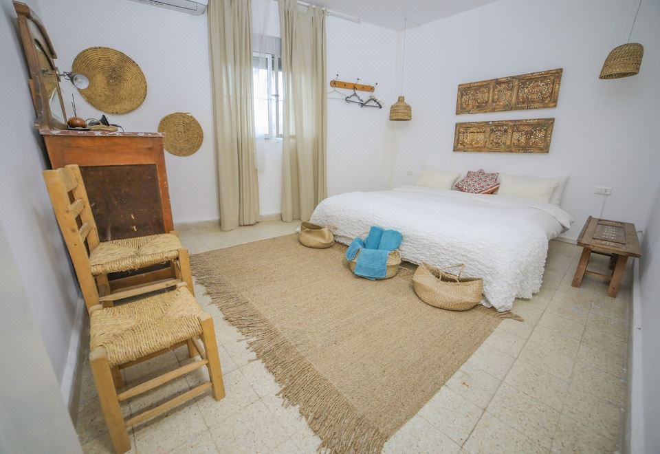 Blue Marlin Beach House - Housity