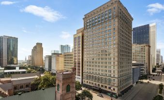 Magnolia Hotel Houston, a Tribute Portfolio Hotel