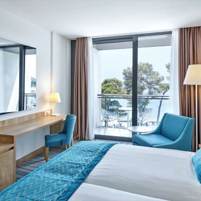 Superior Room with Balcony and Partial Sea View Hotel Mlini Promo Code