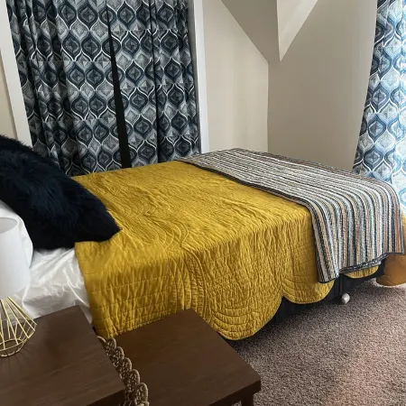 Historic City Park home within walking distance to all downtown has to offer! Отели в г. Аплтон