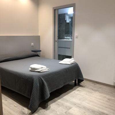 Quadruple Room Hotel le Dauphin Promo Code