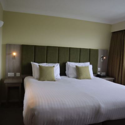 Executive Double Room Hellidon Lakes Hotel Promo Code