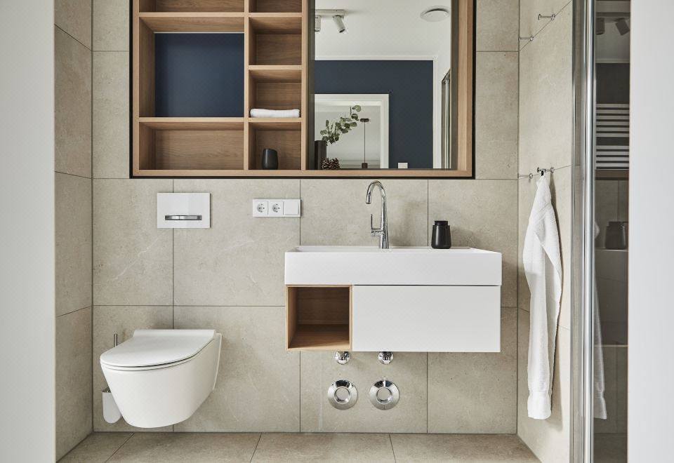 日出一室房含蒸汽浴和阳台