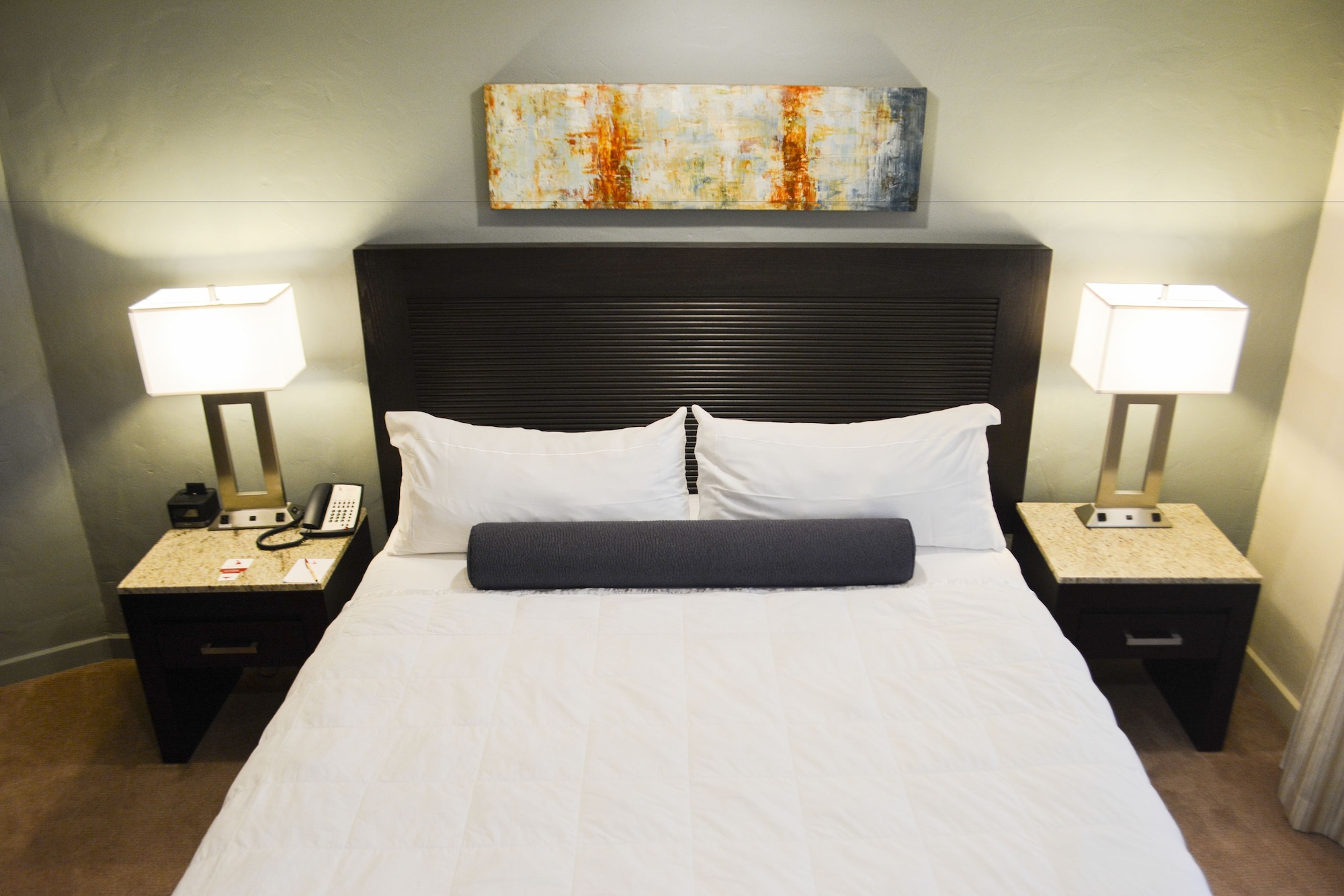 一卧室初级套房