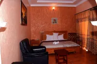 LaMaison Hotel Hotel di 