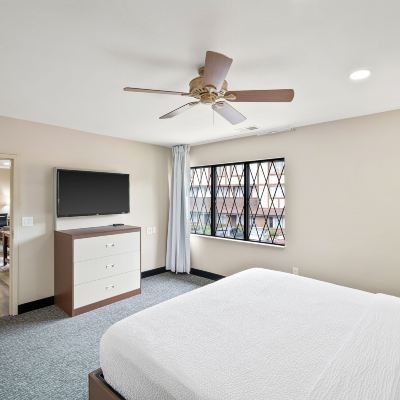 One Bedroom Family Suite with Kitchen The English Inn of Charlottesville Promo Code