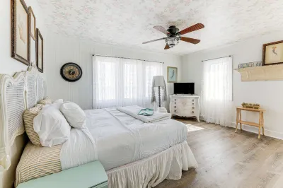 Steps to Shore: Spacious Bethany Beach Retreat Hotels in 