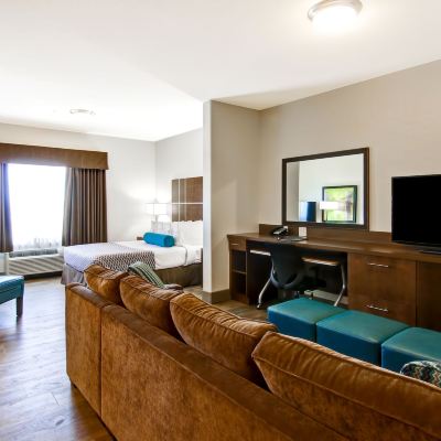 Family Suite Martensville Canalta Promo Code