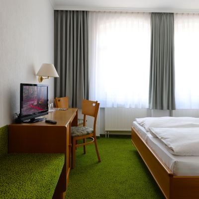 Economy Double or Twin Room Hotel Arcus Promo Code
