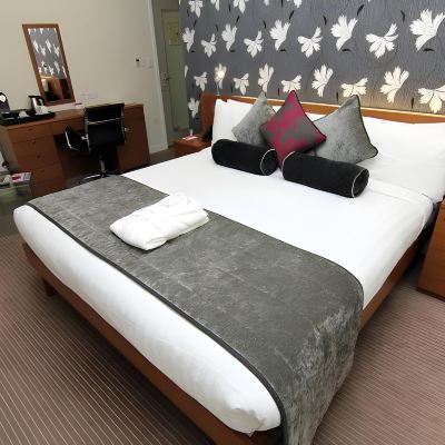 Deluxe Double Room Ambassadors Bloomsbury Promo Code