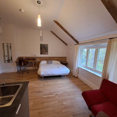 Luxury Room The Kingsley at Eversley Promo Code