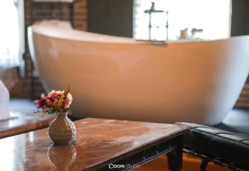 豪华特大床套房