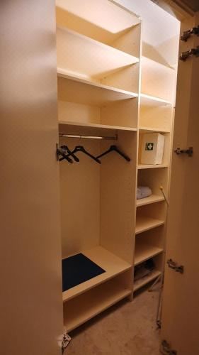 Comfort HouseThree-Bedroom Apartment