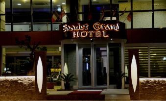 Saadet Grand Boutique & Business Hotel