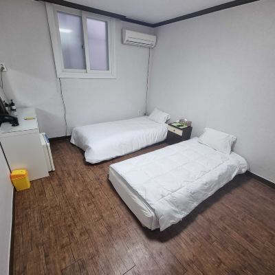 트윈-2 침대 (무료 사우나, 금연)