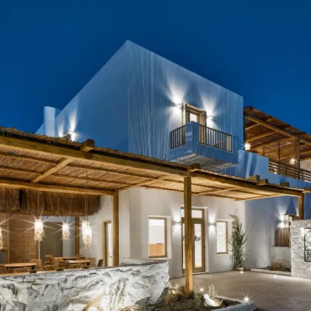 Arco Solium Suites