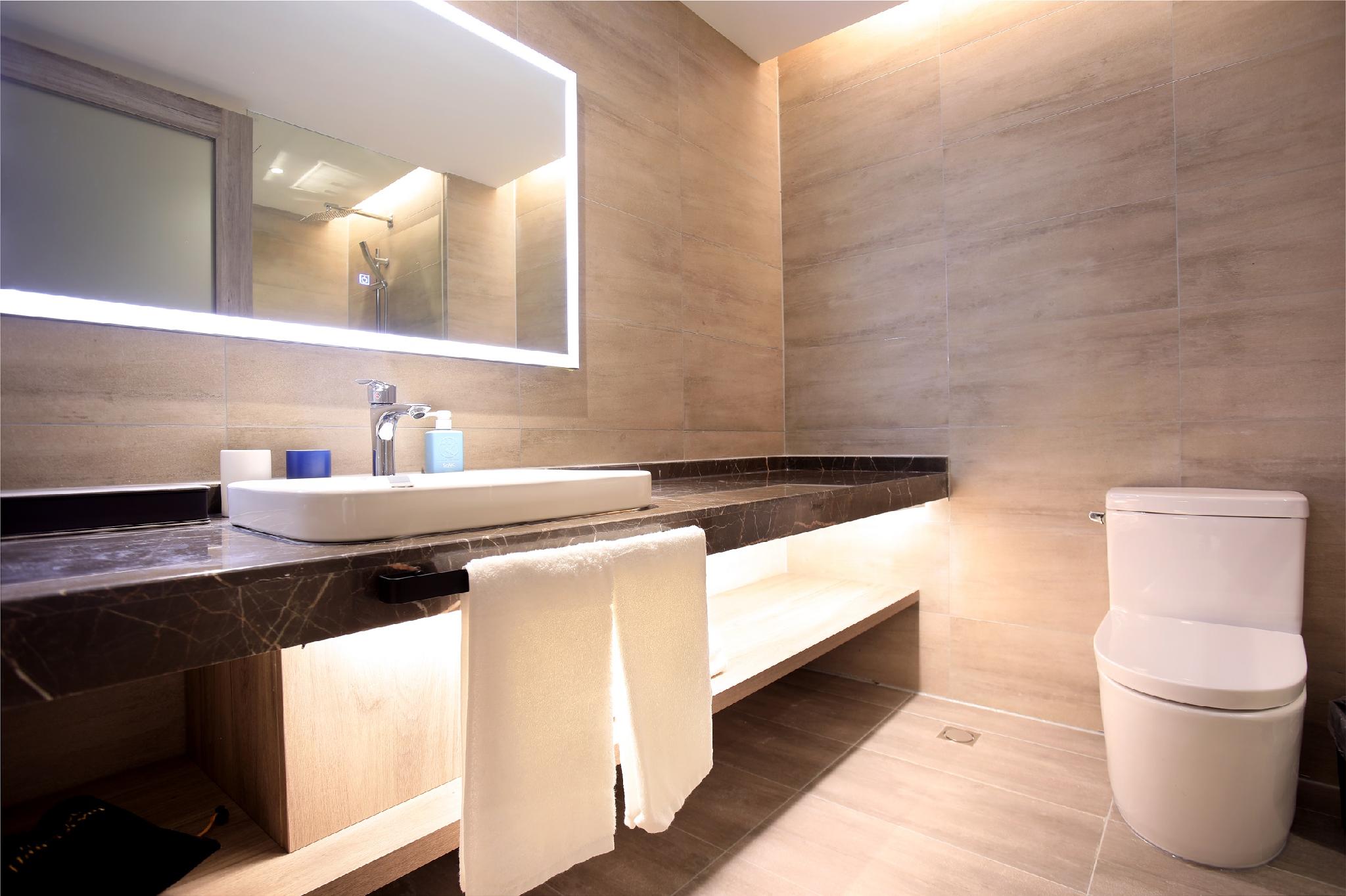 高级双床房（落地大窗）