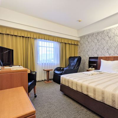 デラックスダブルルーム(ダブル)(禁煙) GRGホテル 那覇東町 クーポン