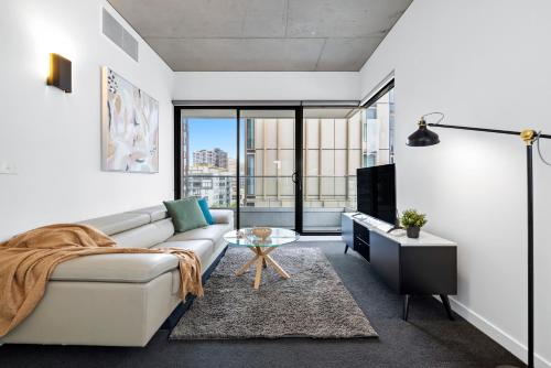 两卧室两浴室公寓 - 享有城市景观