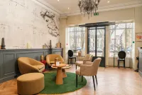 A l'Hôtel des Roys