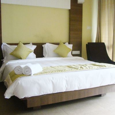 Deluxe Double Room, 1 King Bed, Balcony, Mountain View The Mountain Courtyard Thekady Promo Code
