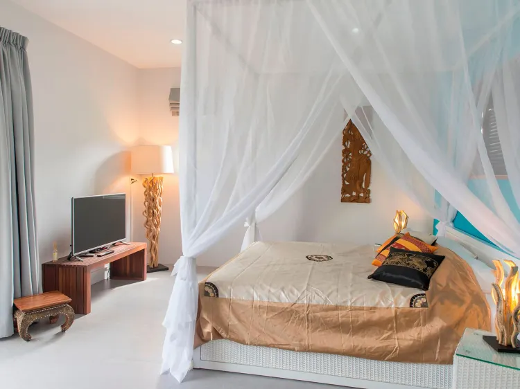 โรแมนติกค็อทเทจ