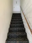 Townhouse Inn & Suites