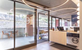 B&B Hotel Genova City Center - Housity