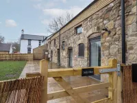 Sally's Barn Hotels in 