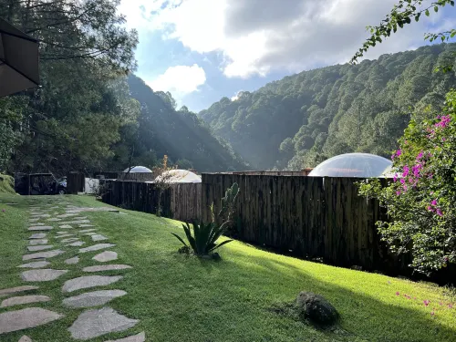 拉埃斯特拉泡泡豪華露營