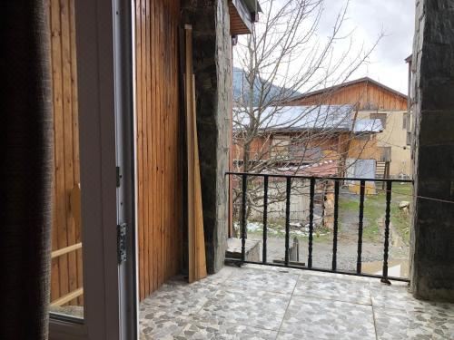 带露台的四人间