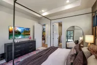Modern Mountain Wellness Retreat in McCall, Idaho: 4 Bed · 4.5 Bath · Sleeps 10