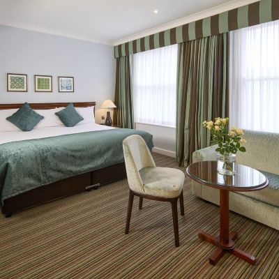 Club Room The Rembrandt Promo Code