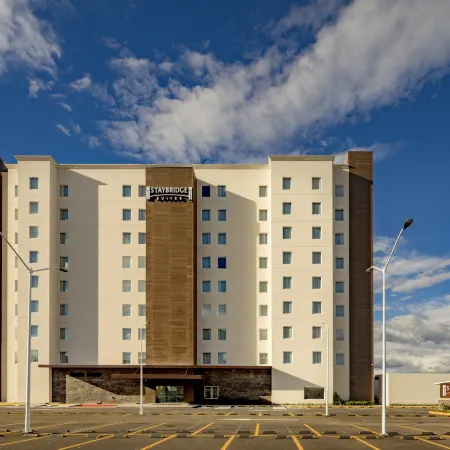 Staybridge Suites SALTILLO by IHG