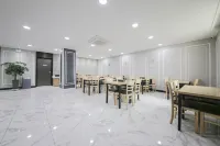 Gwangyang Hotel New Sky