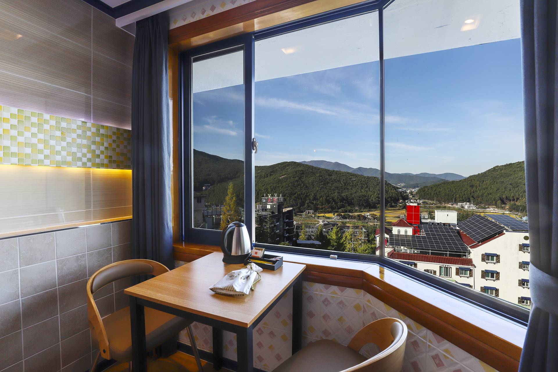 호텔먹자닷컴 알프스점 후기 및 특가 예약 - 울산 호텔 추천 | 트립닷컴