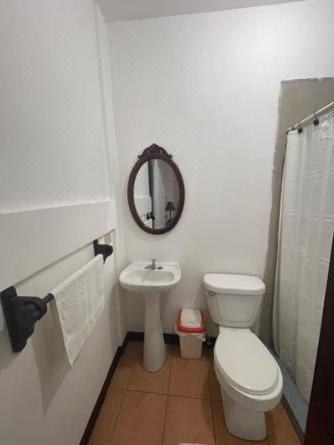 双人房（带独立浴室）