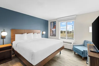 Everhome Suites Wichita Northeast by Choice Hotels Hotel di 