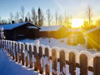 Nice Cozy Cottage With Fireplace, Barbecue hut and Wood Sauna Hôtels à : 