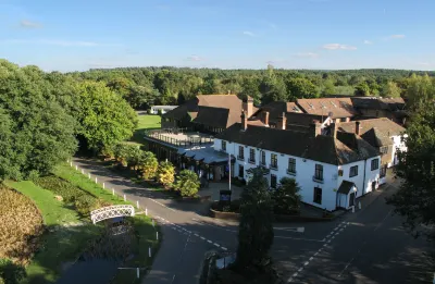 Cbh Frensham Pond Hotel Hôtels à : 