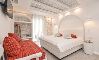Naxos Evilion Luxury Apartments & Suites