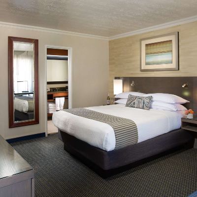 Queen Room with Garden View West Beach Inn, a Coast Hotel Promo Code