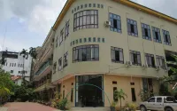 Permata Land Hotel & Resort Hotels in 
