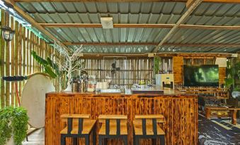 OYO 90636 Teratak Zakiah Chalet - Housity