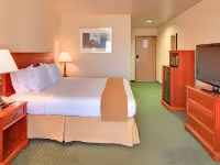 Holiday Inn Express & Suites TEHACHAPI HWY 58/MILL ST. by IHG Hotele w: Tehachapi