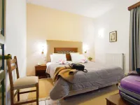 Artemis Hotel فنادق في دلفي