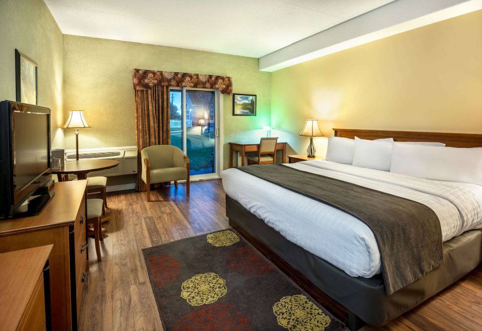 标准特大床房-禁烟