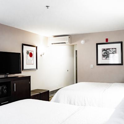 Mobility Access Two Queen Room with Tub Hampton Inn & Suites Richmond Glenside Promo Code