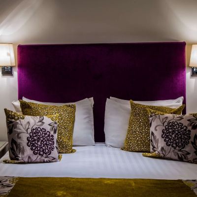 King Suite With Sofa-Non-Smoking The Casa Hotel Promo Code